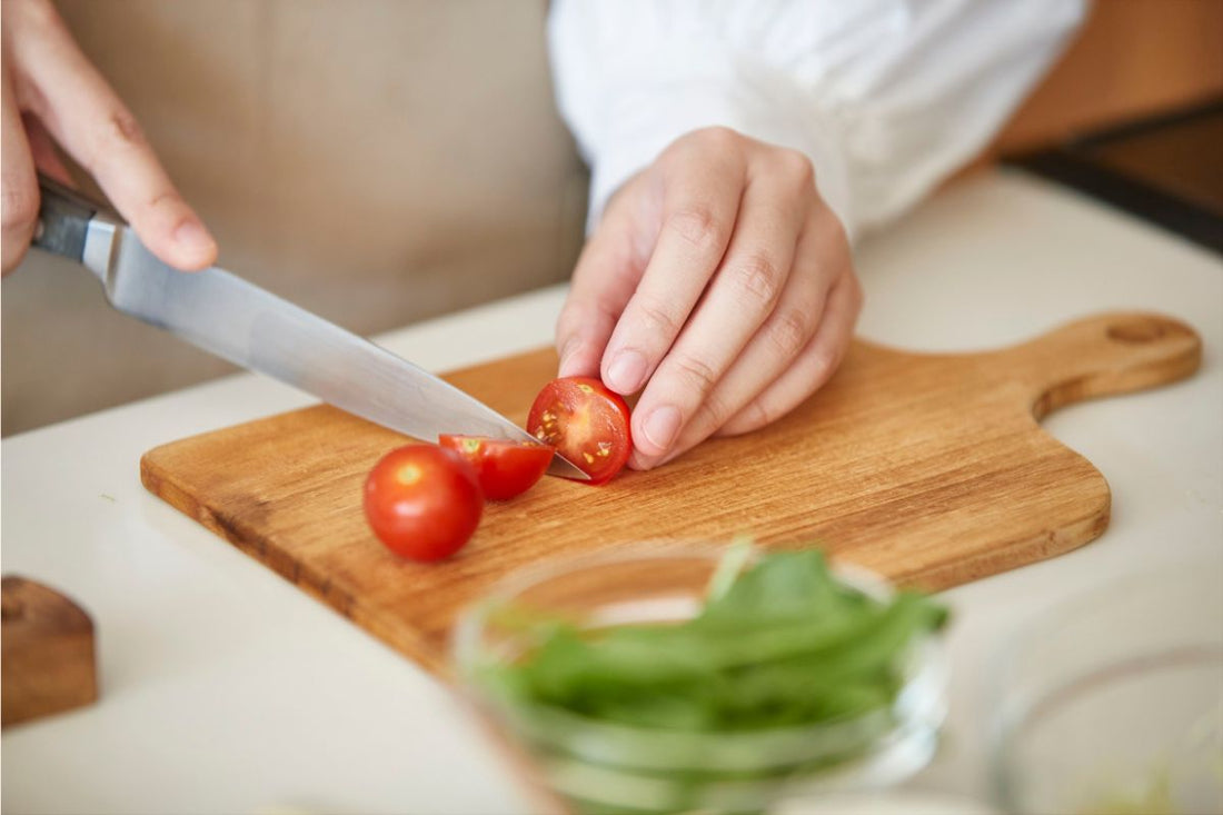 黒ずみ撃退！木のまな板が生まれ変わる手入れと長持ちのコツ